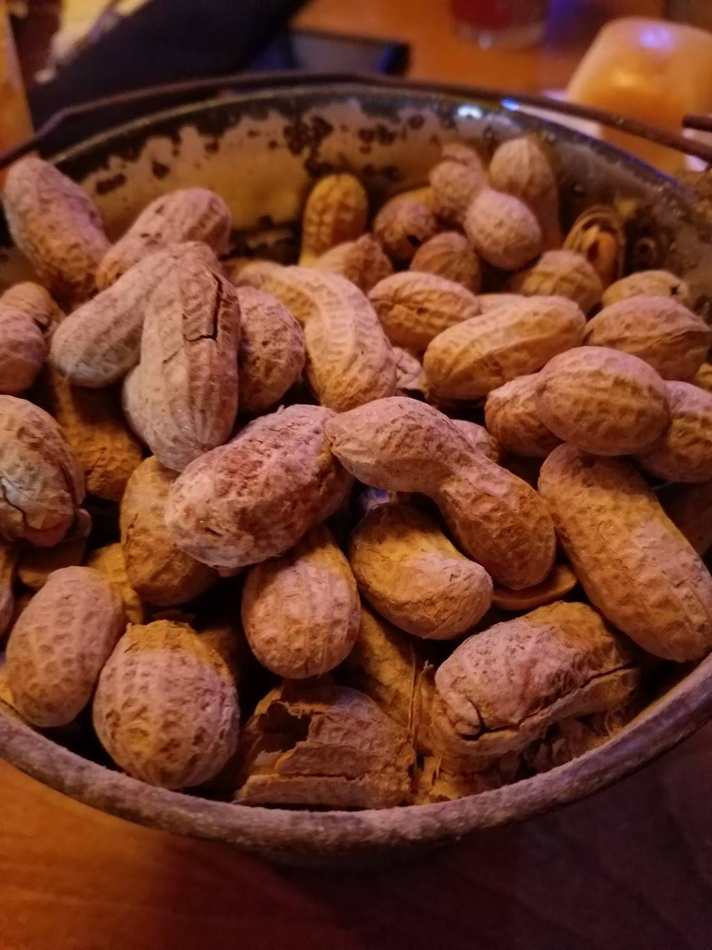 Texas Roadhouse | restaurant | 2540 W Iles Ave, Springfield, IL 62704, USA | 2176985700 OR +1 217-698-5700