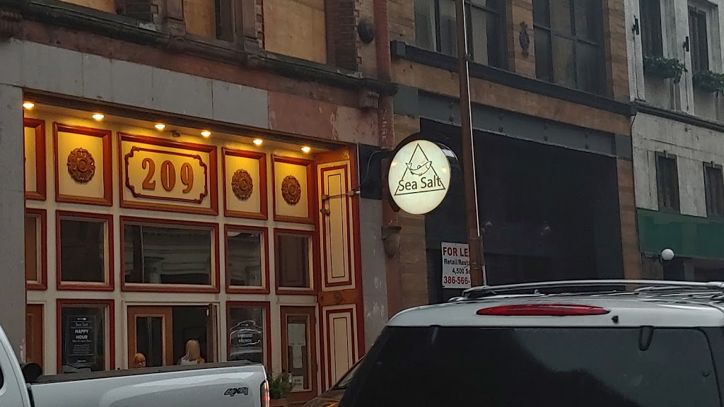Sea Salt | restaurant | 209 Indian Lake Blvd Suite 100, Hendersonville, TN 37075, USA | 6158912221 OR +1 615-891-2221