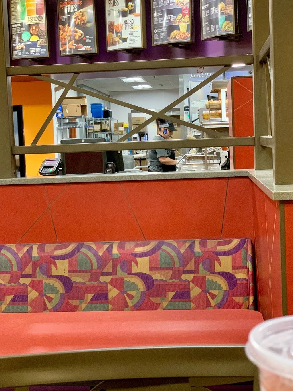 Taco Bell | restaurant | 5570 E Travel Plaza Way, Tucson, AZ 85756, USA | 5206633424 OR +1 520-663-3424