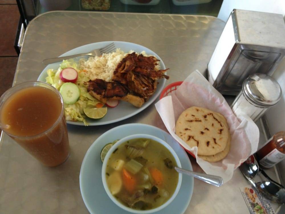 Estelas Restaurant | restaurant | 8955 Woodman Ave, Pacoima, CA 91331, USA | 8188948353 OR +1 818-894-8353