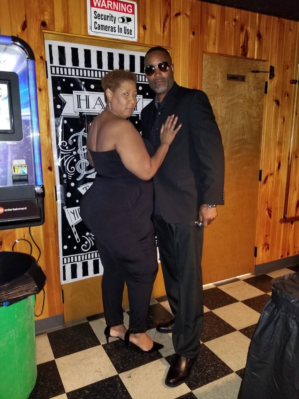 Route 66 Kitchen | restaurant | 406 N Westwood Ave, Toledo, OH 43607, USA | 4195313827 OR +1 419-531-3827