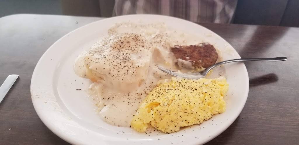 Benbrook Cafe | restaurant | 4902 US-377, Fort Worth, TX 76116, USA | 8172441372 OR +1 817-244-1372