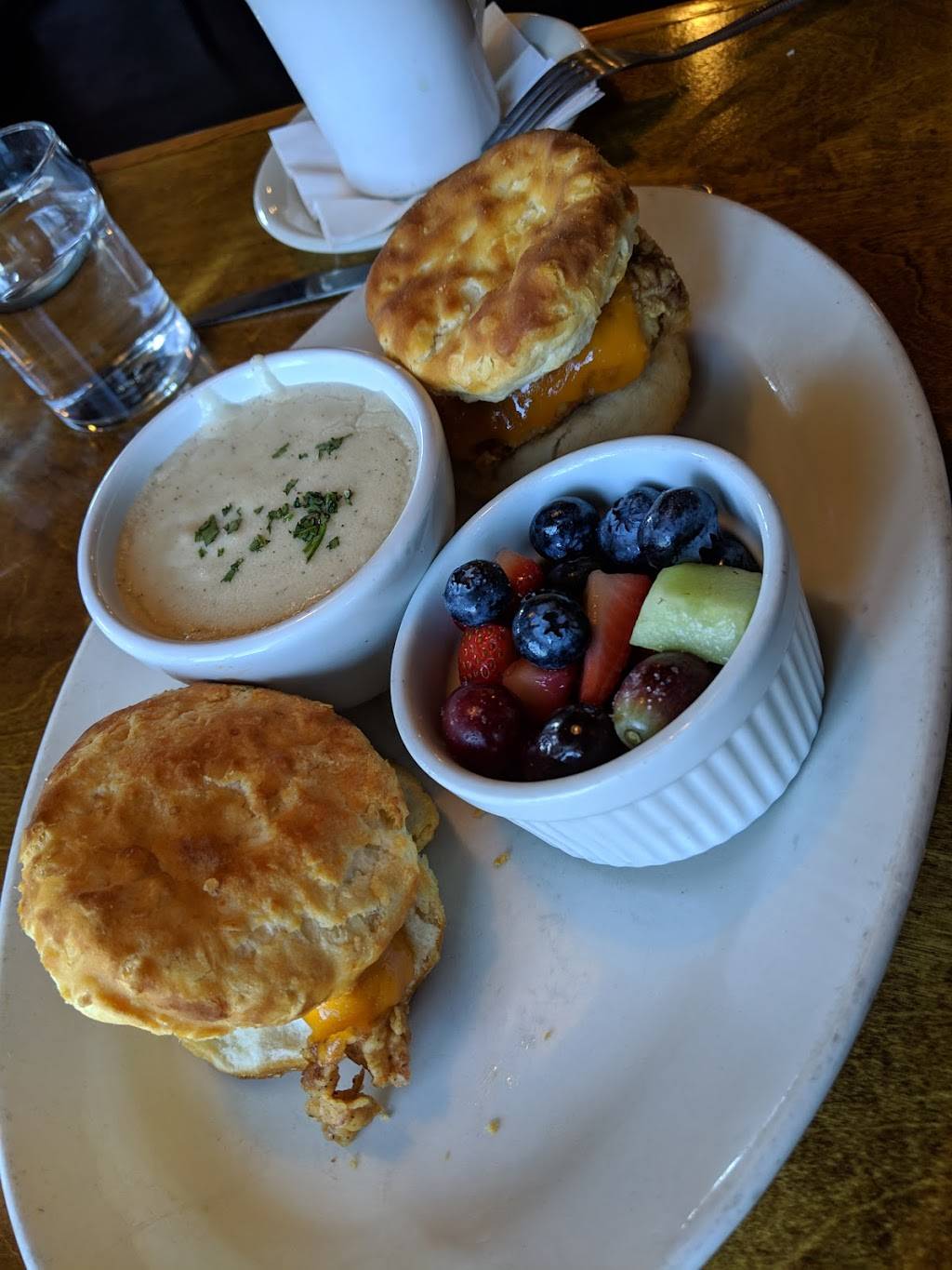 East Side Grill | restaurant | 1838 N Crossover Rd, Fayetteville, AR 72701, USA | 4799664823 OR +1 479-966-4823