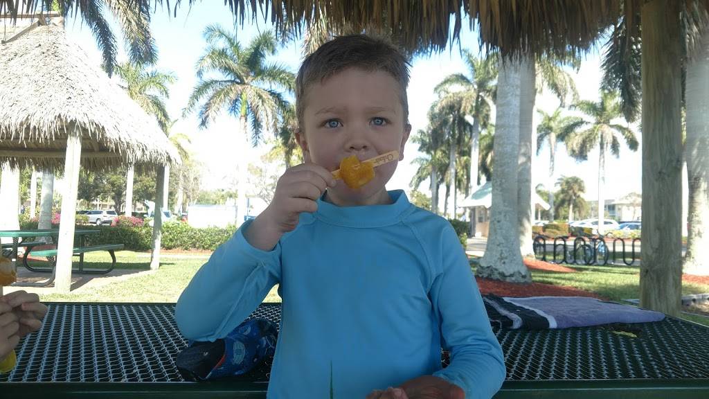 Paradise Grill (Members Only) | restaurant | 10 N Collier Blvd, Marco Island, FL 34145, USA | 2393941475 OR +1 239-394-1475