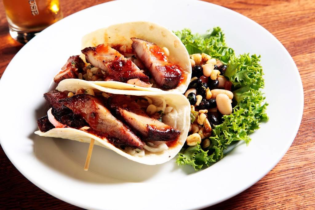 Capital Ale House | restaurant | 623 E Main St, Richmond, VA 23219, USA | 8047802537 OR +1 804-780-2537