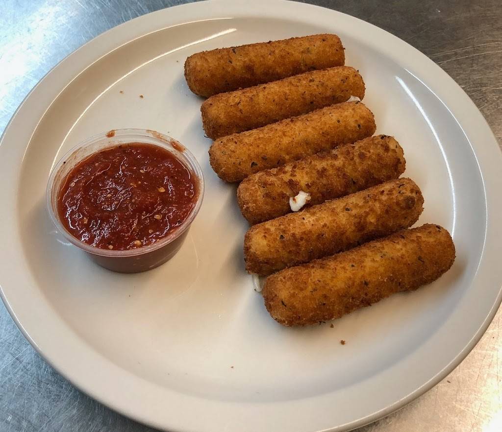 Redbones Pizza & Chicken Co., LLC | restaurant | 16 E Main St, Knightstown, IN 46148, USA | 7653455840 OR +1 765-345-5840