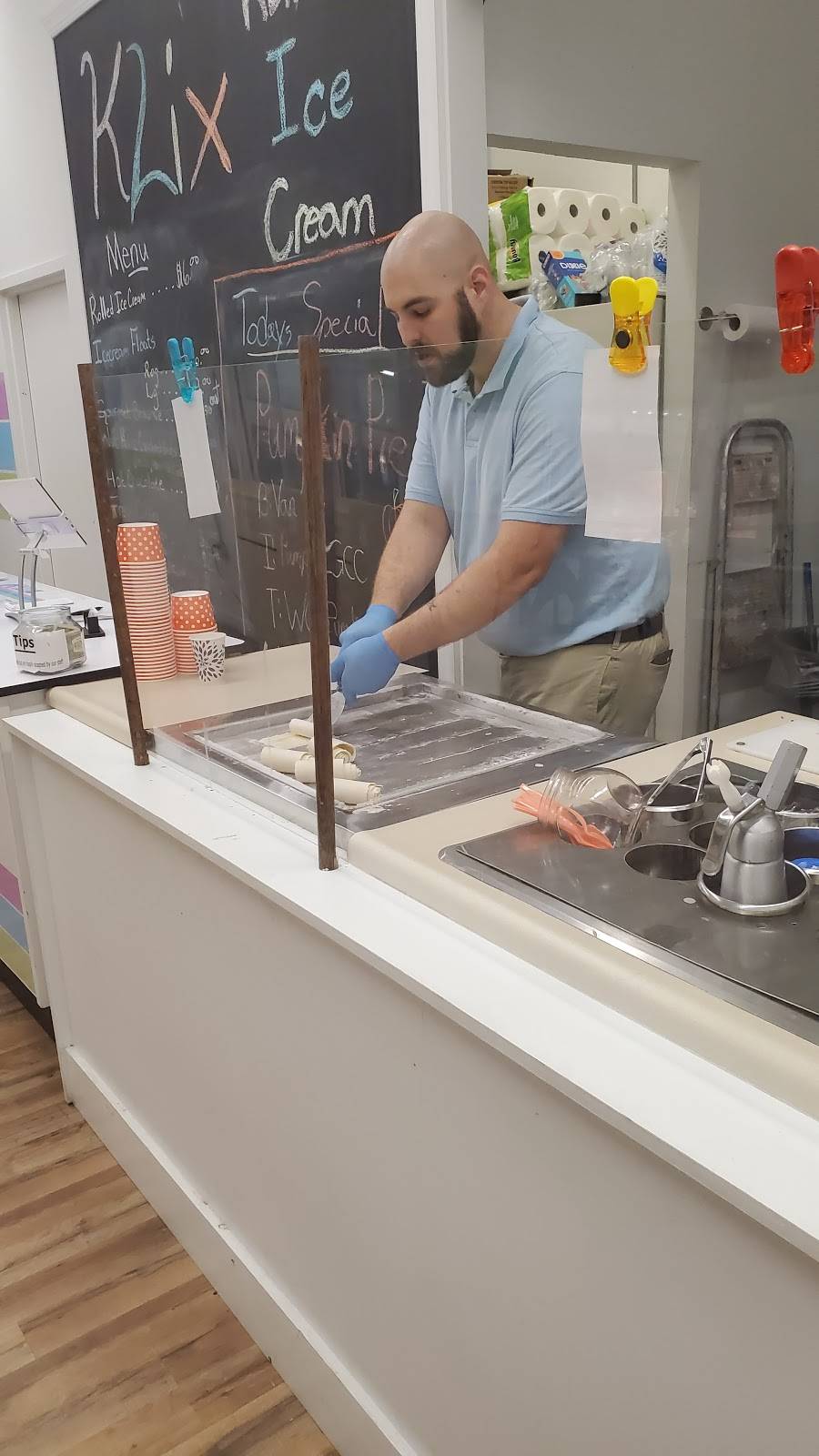 Klix Rolled Ice Cream Pizza Arcade | restaurant | 228 Interstate Dr #124, Crossville, TN 38555, USA | 9317877432 OR +1 931-787-7432