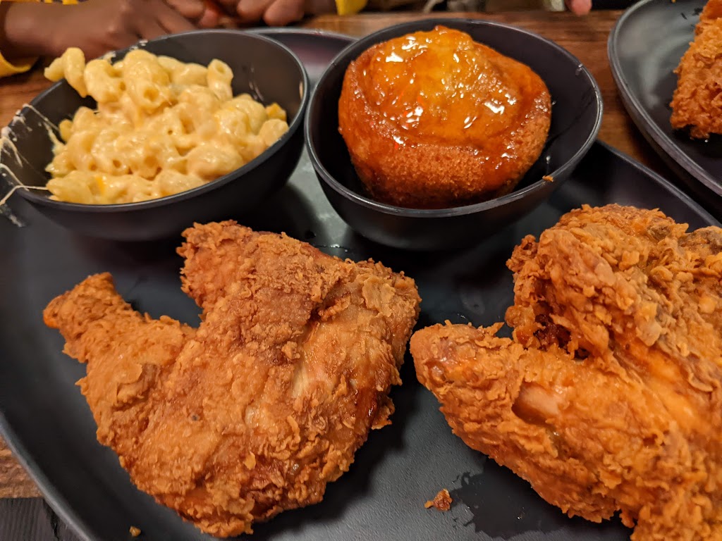 Miss Toyas Southern Kitchen | restaurant | 3216 Pennsylvania Ave. SE, Washington, DC 20020, USA | 2025164404 OR +1 202-516-4404