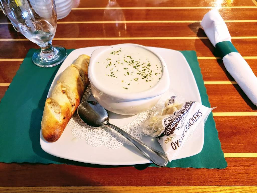 The Whales Tale & Seafarers Pub | restaurant | 125 Atlantic Ave, Boothbay Harbor, ME 04538, USA | 2076336644 OR +1 207-633-6644