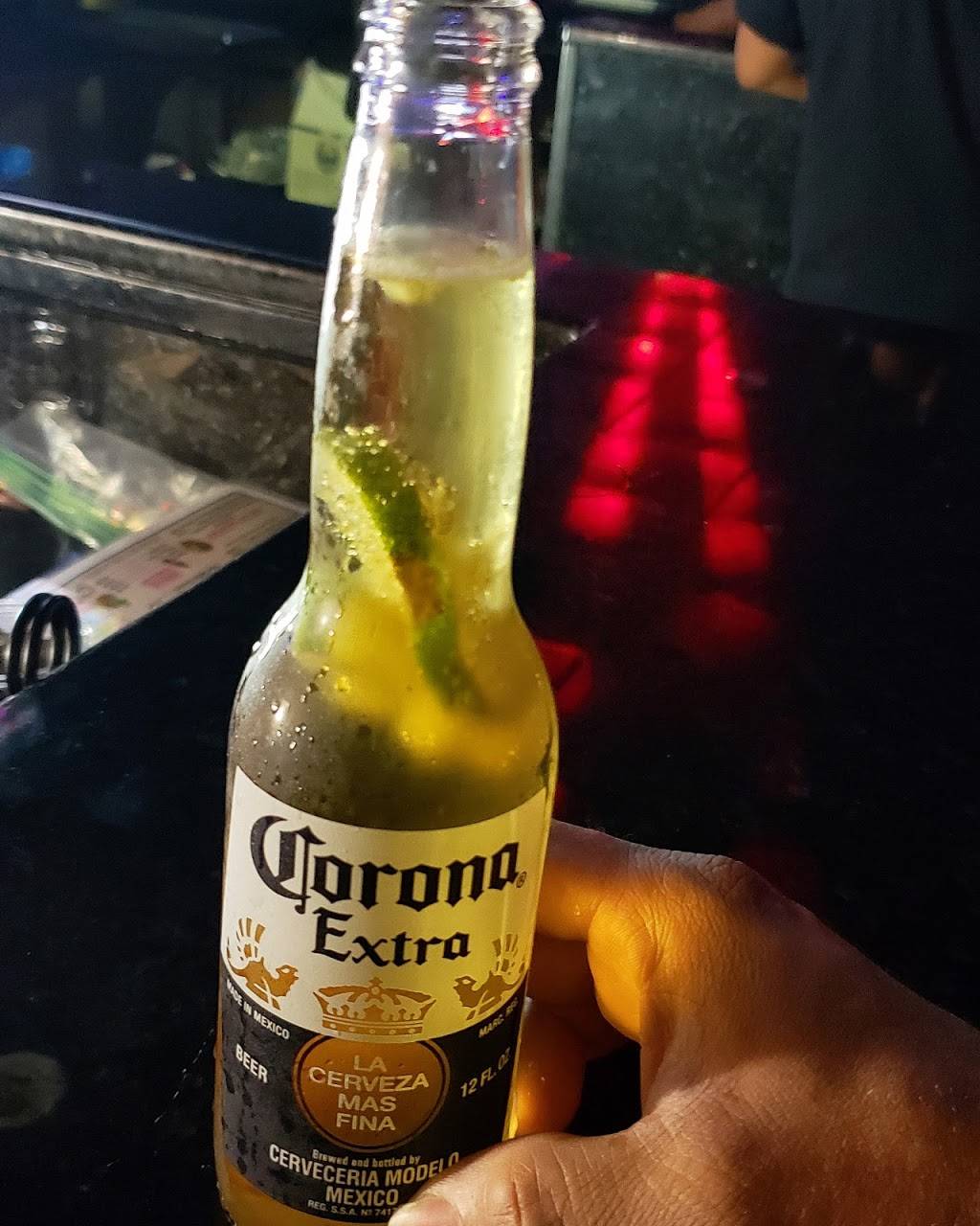 Island Mix Bar& Grill | restaurant | 3229 S John Young Pkwy, Kissimmee, FL 34746, USA | 4074837999 OR +1 407-483-7999