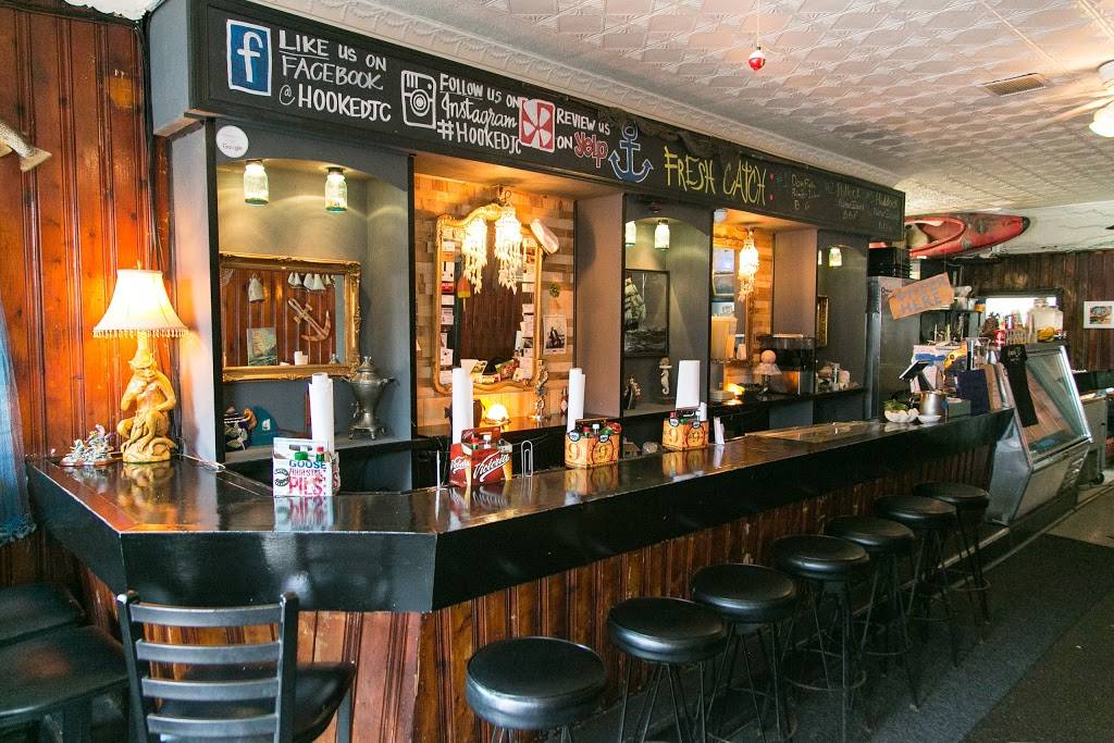 Hooked JC | restaurant | 467 Communipaw Ave, Jersey City, NJ 07304, USA | 2019464177 OR +1 201-946-4177