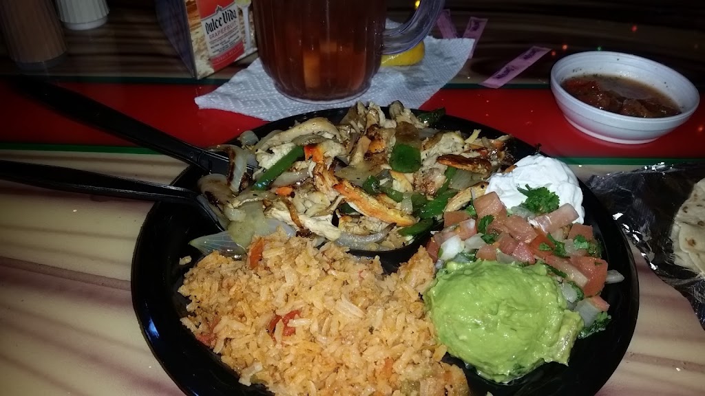 Chuys Mesquite Broiler - Valencia | restaurant | 1645 W Valencia Rd #111, Tucson, AZ 85746, USA | 5206472210 OR +1 520-647-2210