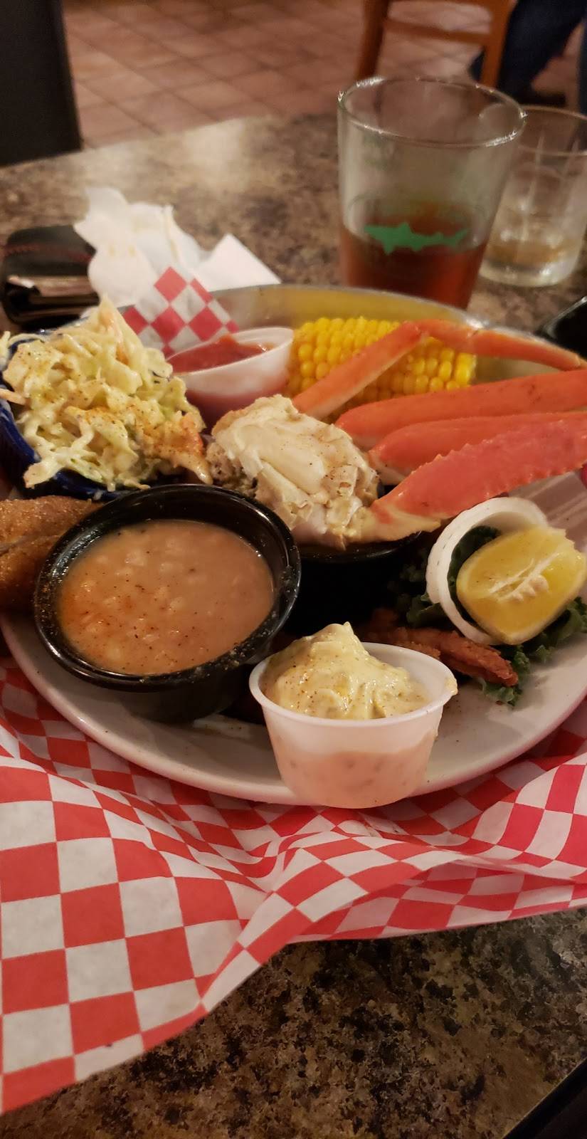 Meo Mios Sportsman Grill | restaurant | 4105, 14275 US-79, Buchanan, TN 38222, USA | 7319245060 OR +1 731-924-5060