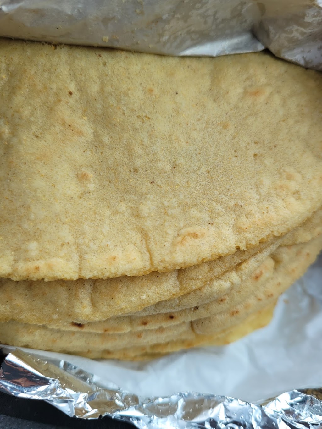 Tamaleria Rosy | restaurant | 210 E St Paul St, Spring Valley, IL 61362, United States | 8159953690 OR +1 815-995-3690