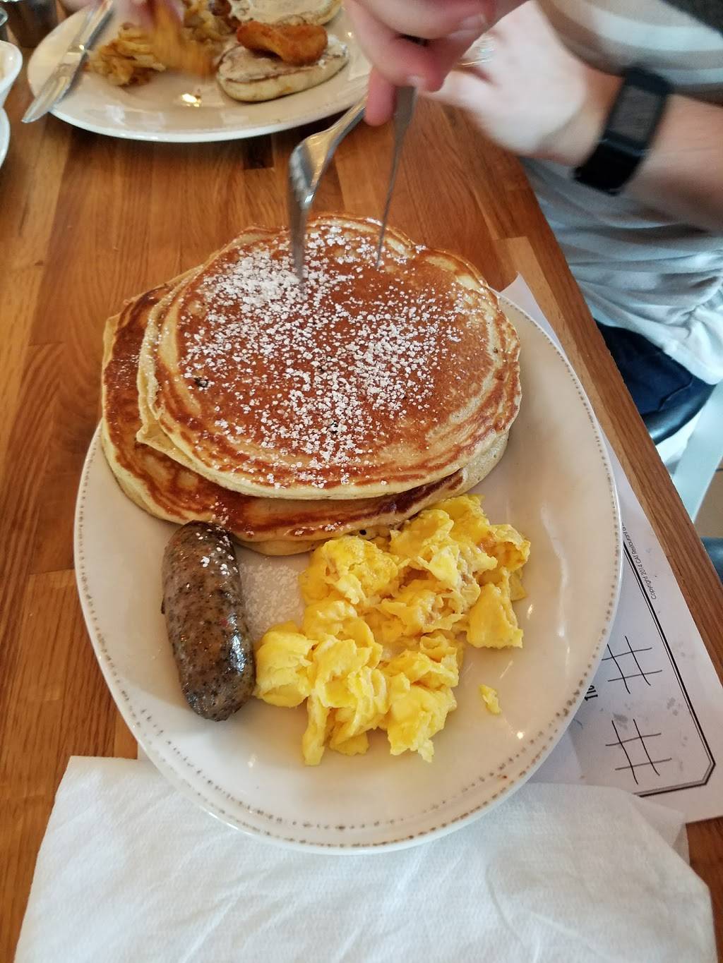 Iron Rooster - Hunt Valley | restaurant | 50 Shawan Rd, Cockeysville, MD 21030, USA | 4107855764 OR +1 410-785-5764