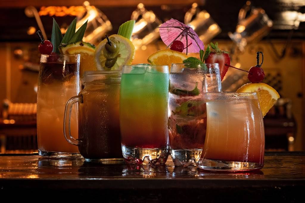 GiGis Bar Grill & Hookah | restaurant | 211 S Ocean Blvd, Myrtle Beach, SC 29577, USA | 8434737728 OR +1 843-473-7728