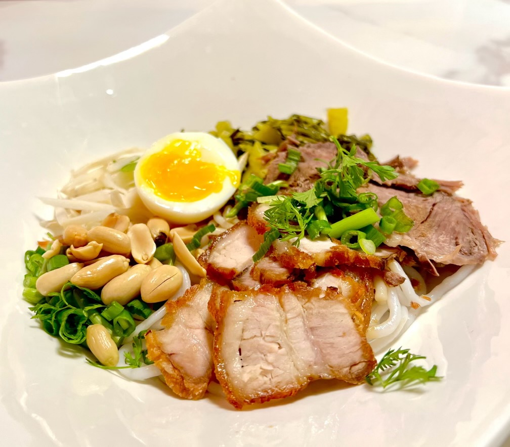 Yummy Fusion | restaurant | 229 G St, Davis, CA 95616, USA | 5307462138 OR +1 530-746-2138