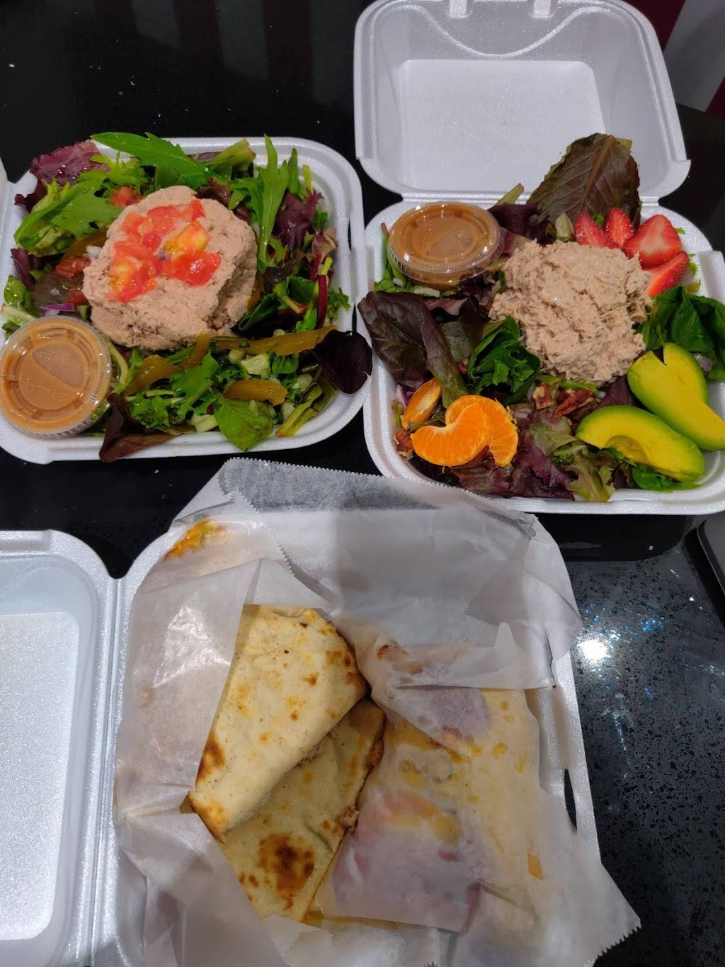 Smoothie Express Miami Shores | restaurant | 9440 NE 2nd Ave, Miami Shores, FL 33138, USA | 7865348696 OR +1 786-534-8696