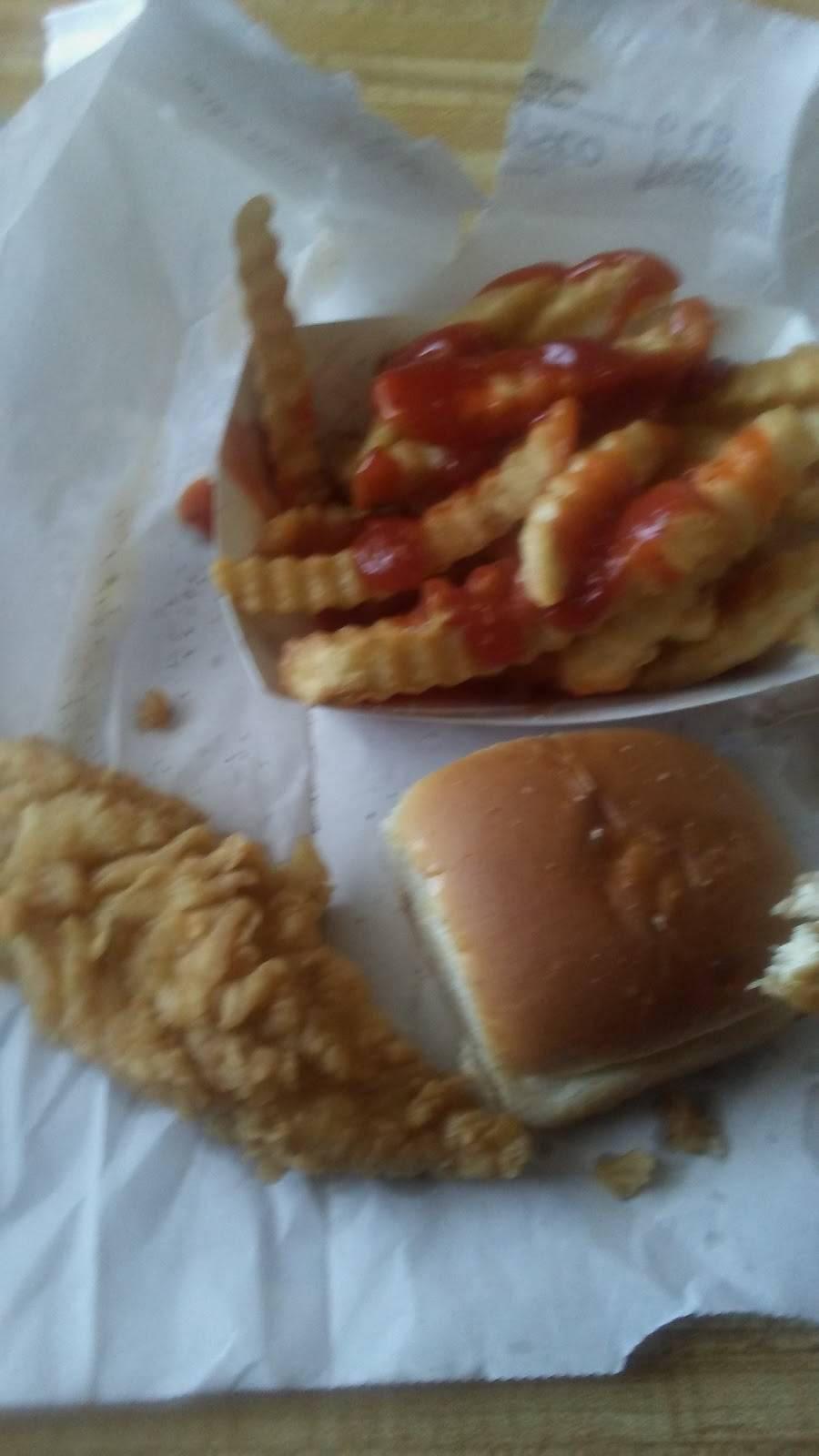 Chic Delite | restaurant | 201 E 8th St, West Point, GA 31833, USA | 7066434797 OR +1 706-643-4797