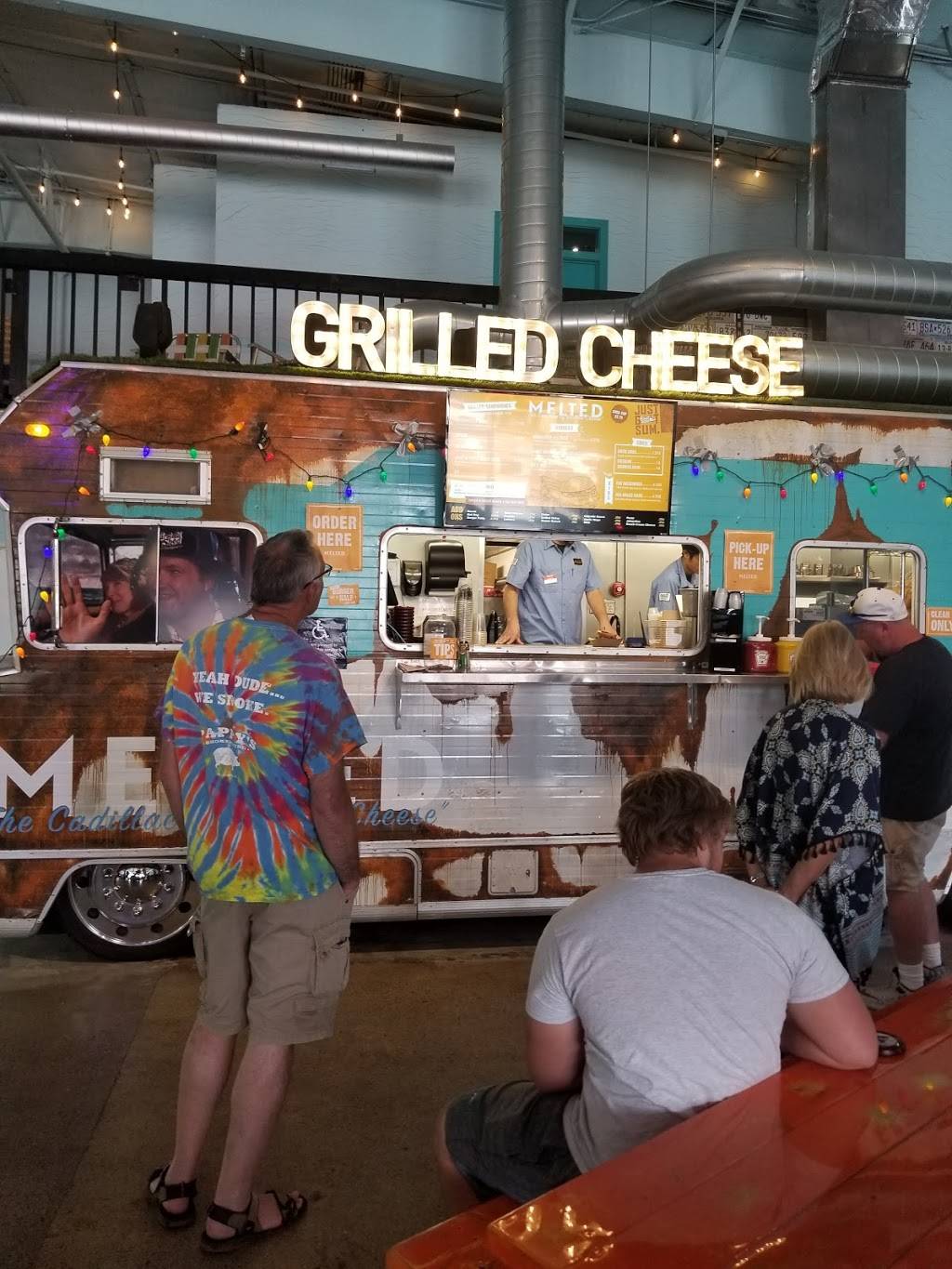 Grateful Shed Truckyard | restaurant | 1470 Wisconsin Dells Pkwy, Wisconsin Dells, WI 53965, USA | 6082530588 OR +1 608-253-0588