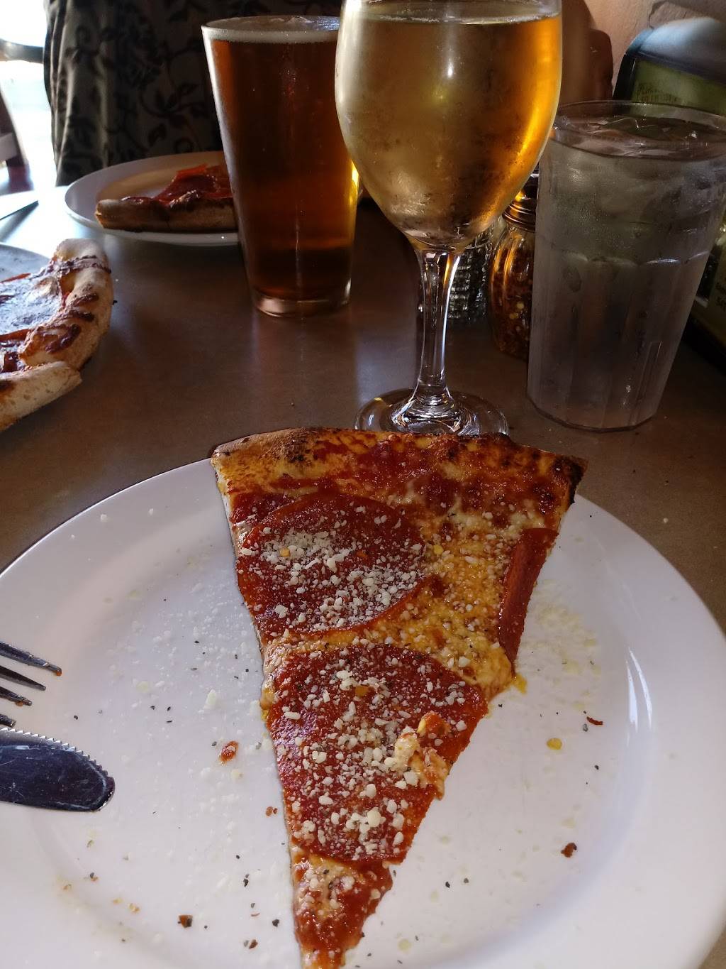 Pegasus Pizza South Eugene | restaurant | 2864 Willamette St, Eugene, OR 97405, USA | 5413449931 OR +1 541-344-9931