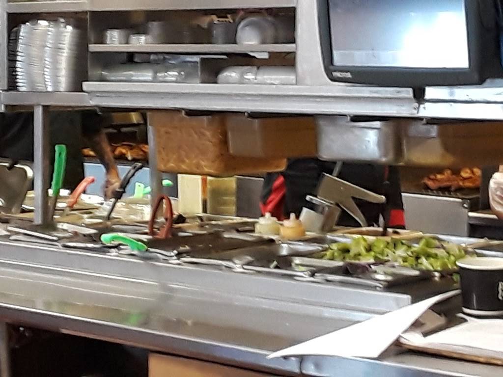 El Pollo Loco | restaurant | 123 E Holt Ave, Pomona, CA 91767, USA | 9096222275 OR +1 909-622-2275