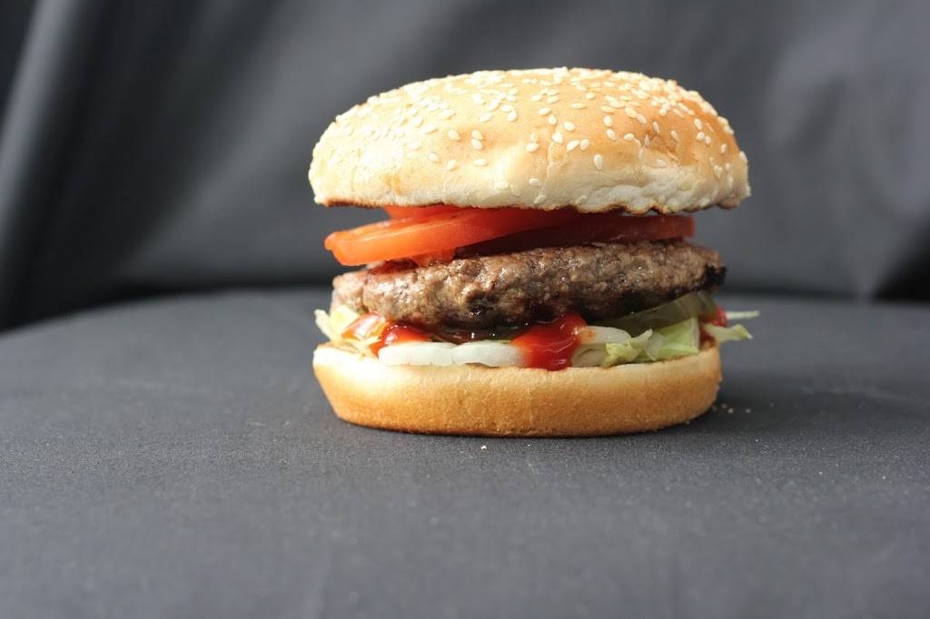 Mr Burger | restaurant | 314 Bloor St W, Oshawa, ON L1J 1R2, Canada | 9055794711 OR +1 905-579-4711