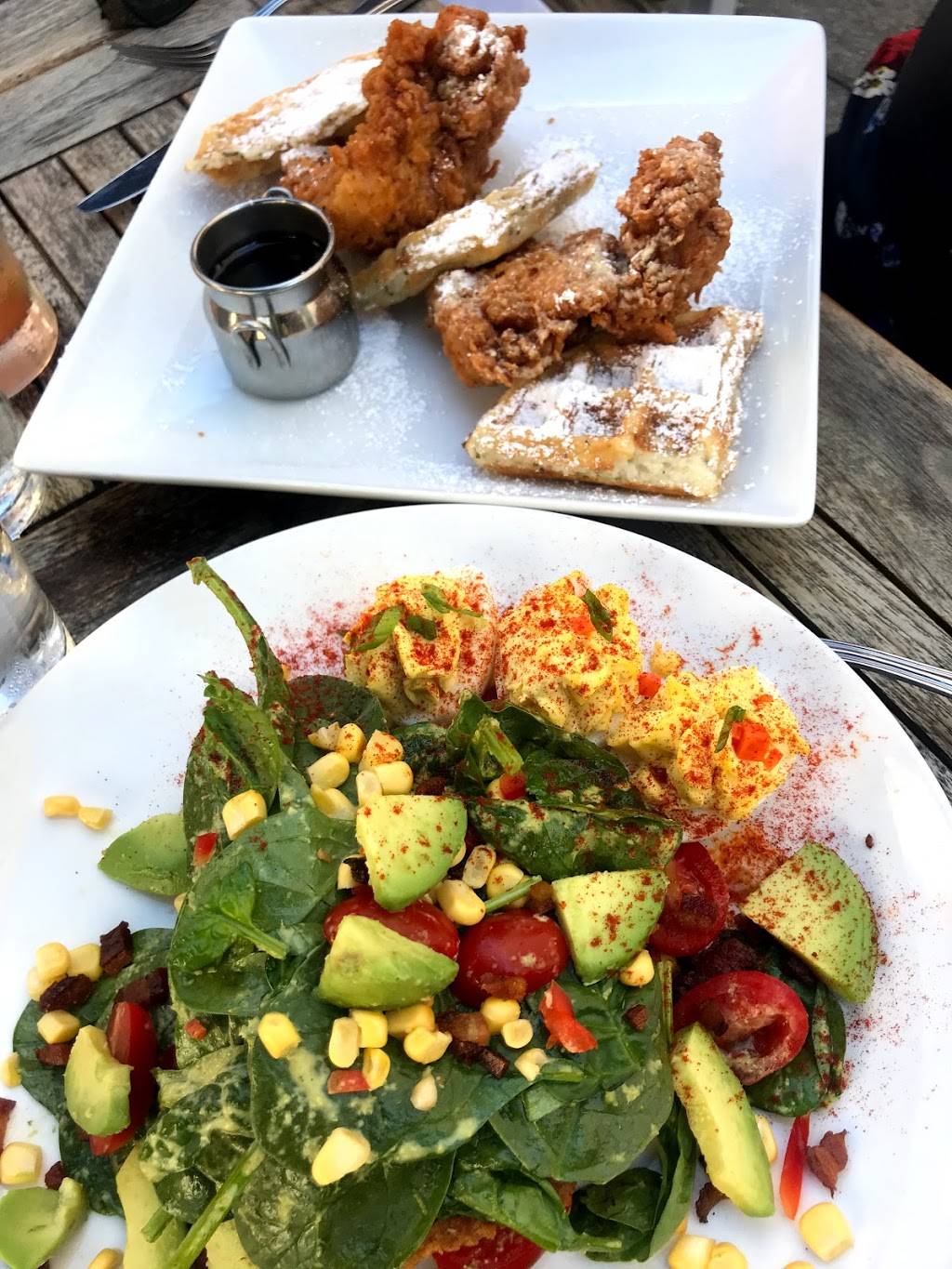 SOHO Chicken + Whiskey | restaurant | 1889 W 25th St, Cleveland, OH 44113, USA | 2162989090 OR +1 216-298-9090