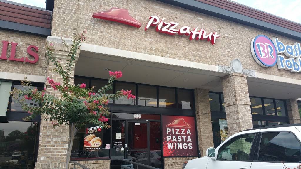 Pizza Hut | meal takeaway | 1680 Union Ave Suite 114, Memphis, TN 38104, USA | 9012725096 OR +1 901-272-5096