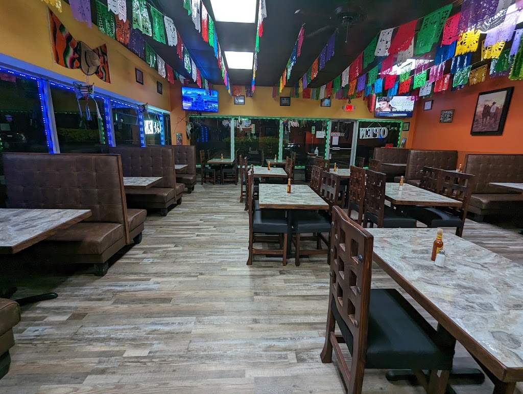 Taqueria los jarochos | restaurant | 2301 Dorsey Rd #100, Glen Burnie, MD 21061, USA | 4104413979 OR +1 410-441-3979