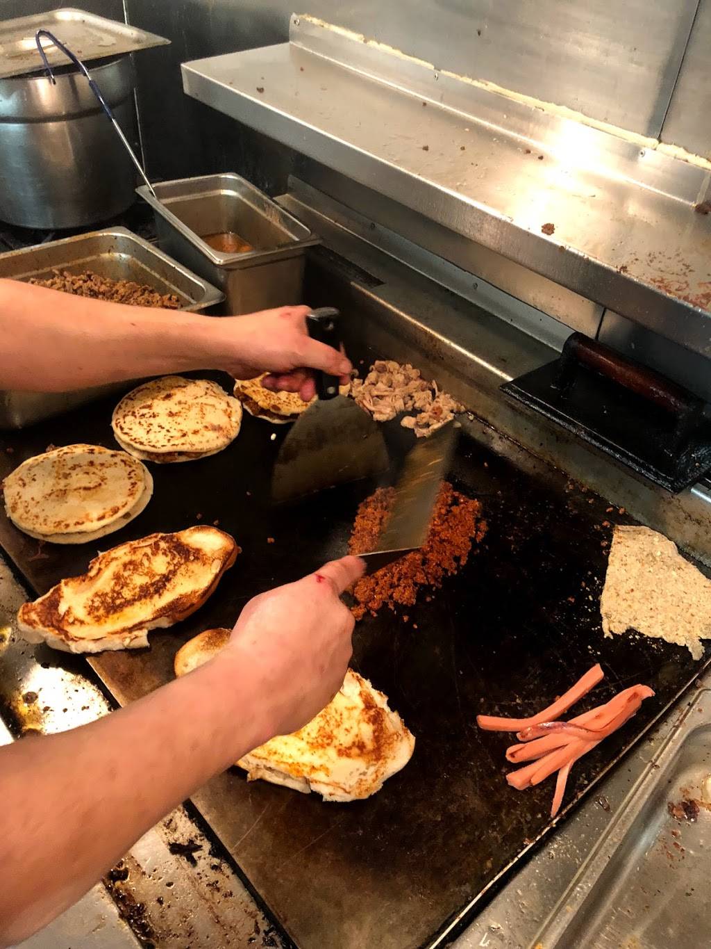 Lalos taqueria | restaurant | 6905 Bissonnet St, Houston, TX 77074, USA | 8322451647 OR +1 832-245-1647