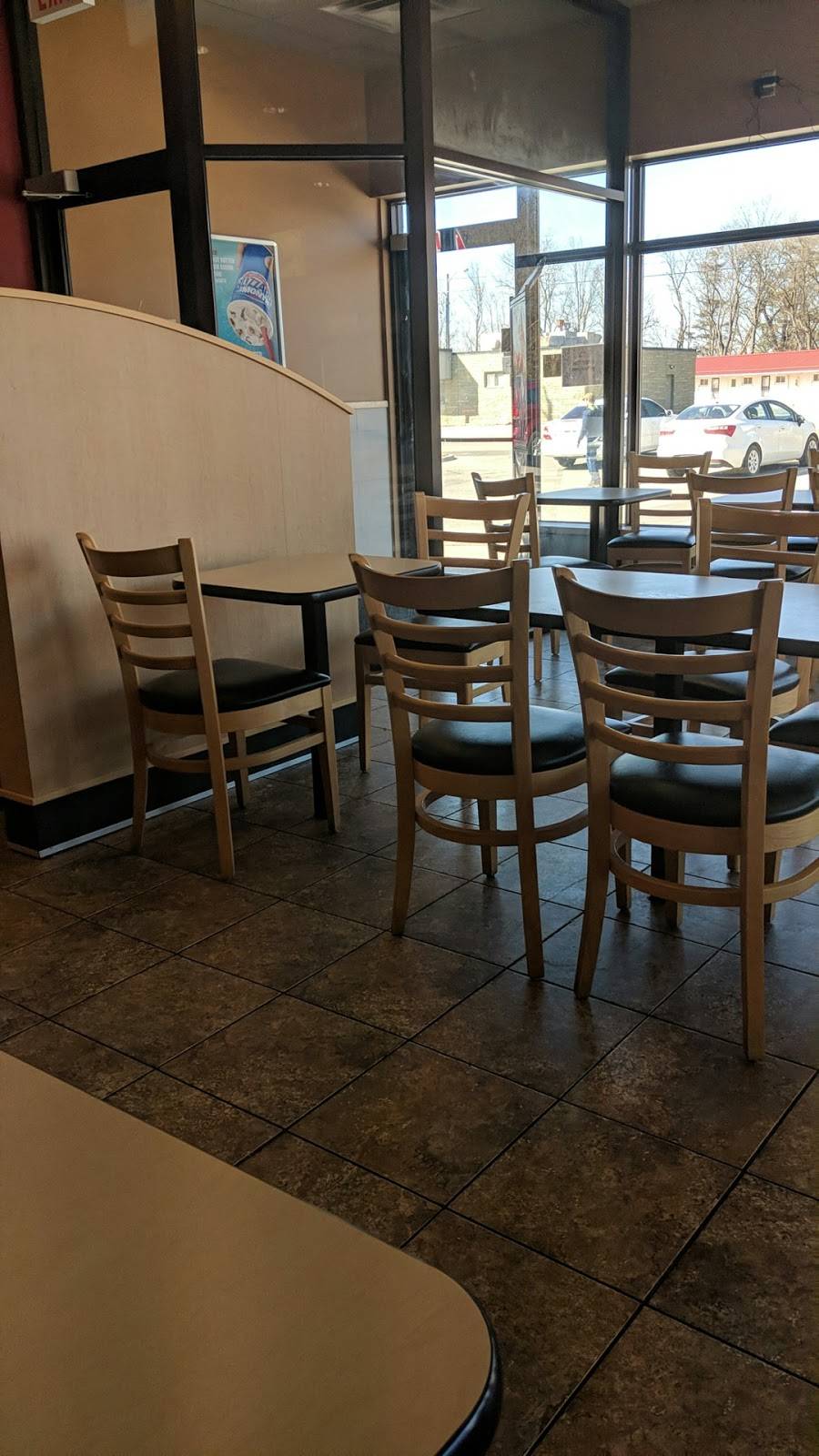 Dairy Queen | restaurant | 51 Simcoe St, Tillsonburg, ON N4G 2H6, Canada | 5196886808 OR +1 519-688-6808