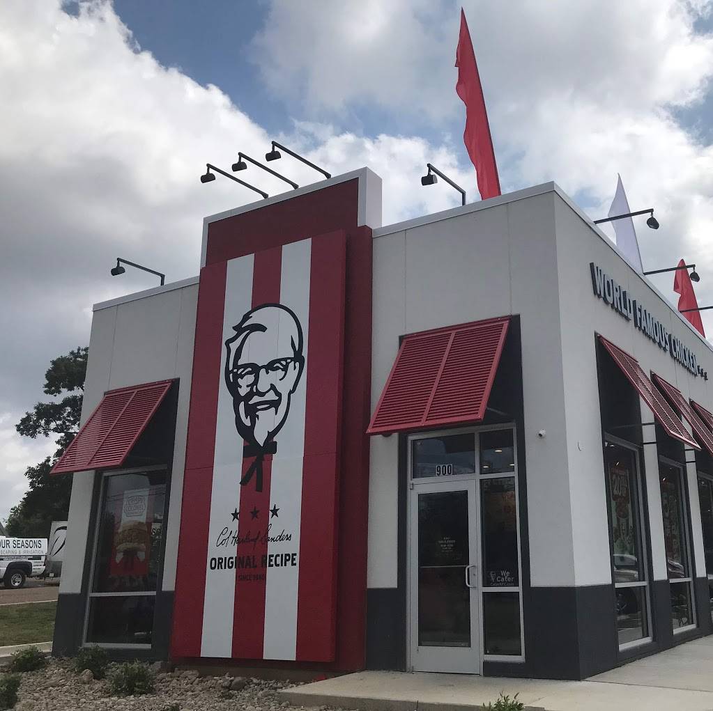 KFC | restaurant | 900 Gilmer St, Sulphur Springs, TX 75482, USA | 9034380997 OR +1 903-438-0997
