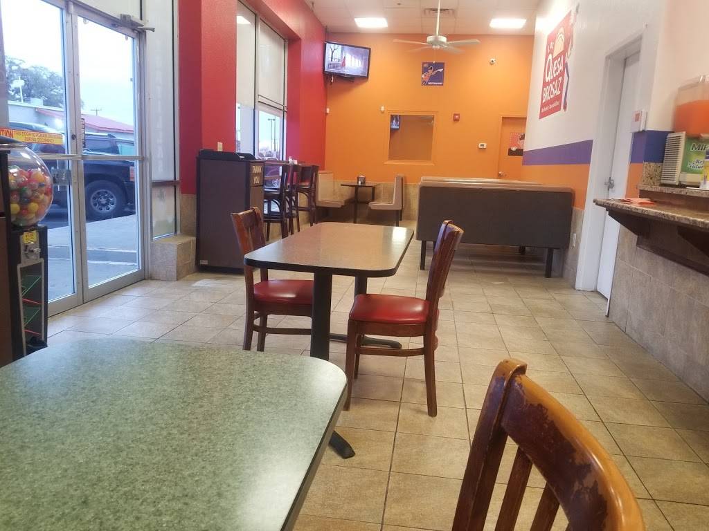 Las Quesabrosaz | restaurant | 909 S WW White Rd, San Antonio, TX 78220, USA | 2104449800 OR +1 210-444-9800