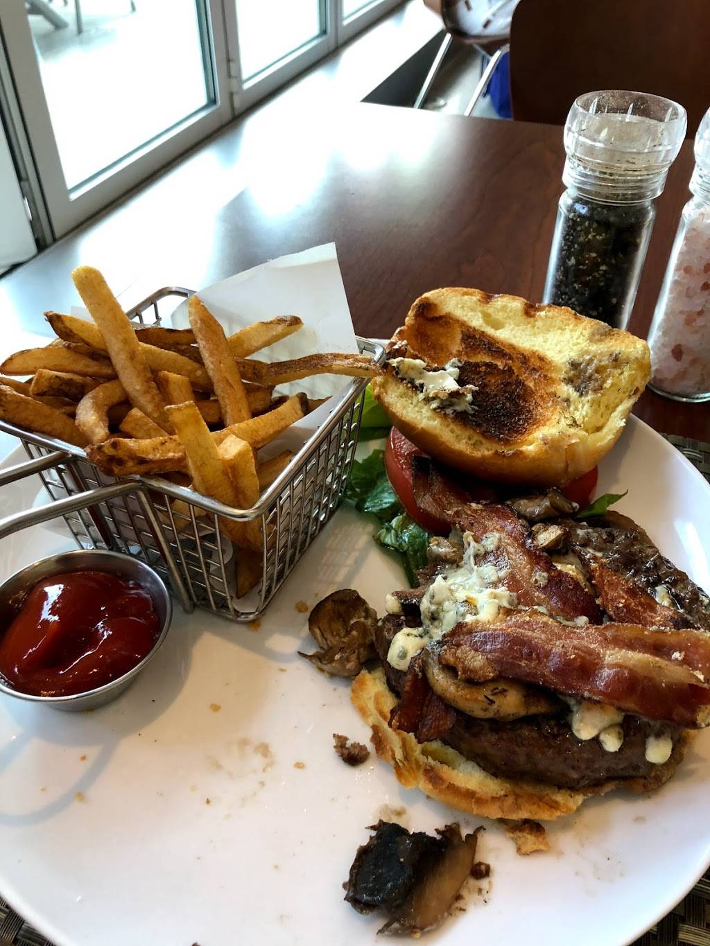 SAGE Cafe|Market|More | restaurant | 700 North Ave, New Rochelle, NY 10801, USA | 9147405755 OR +1 914-740-5755