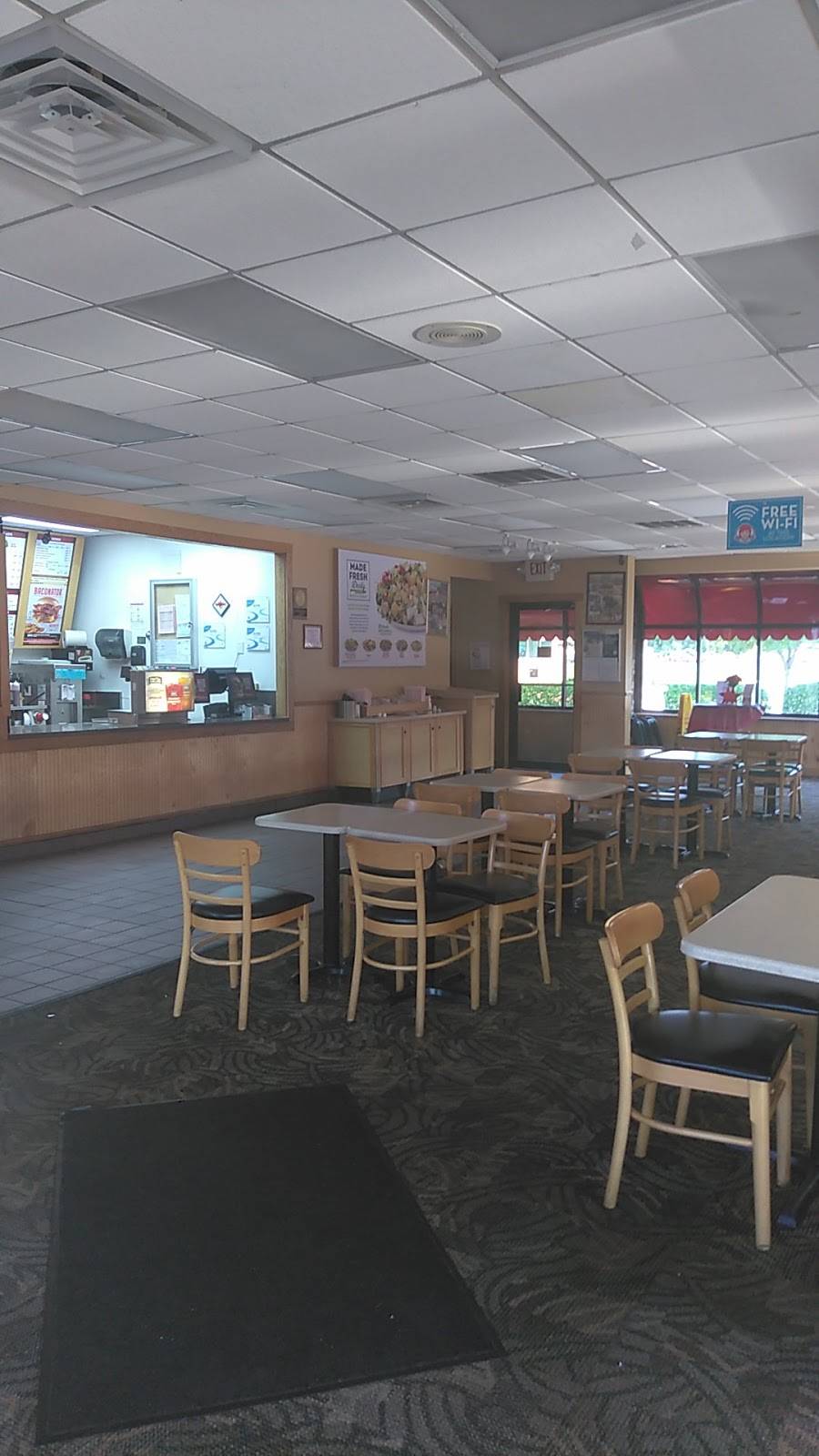 Wendys | restaurant | 123 Forks of the River Pkwy, Sevierville, TN 37862, USA | 8654531526 OR +1 865-453-1526