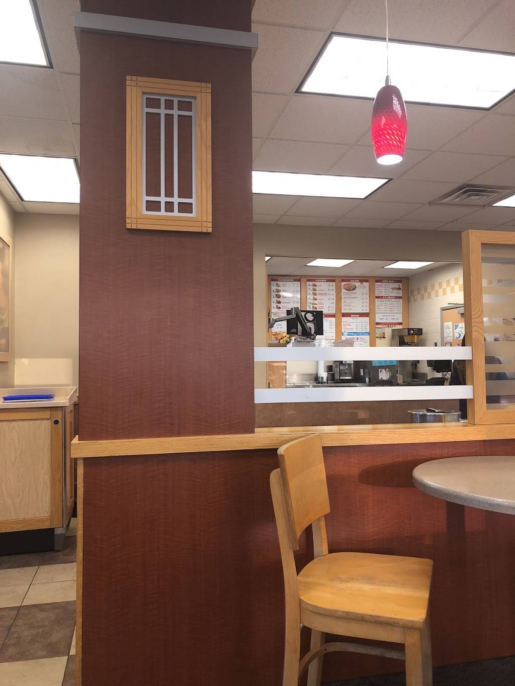 Wendys | restaurant | 6321 Wichita St, Fort Worth, TX 76119, USA | 8175353831 OR +1 817-535-3831