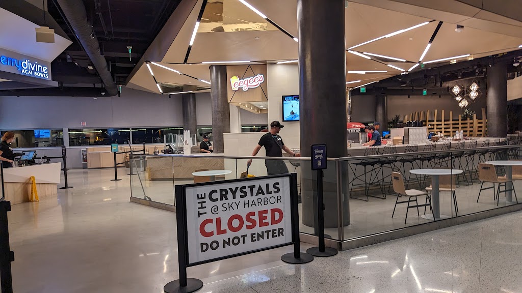 Bobbys Burgers | restaurant | Terminal 4, 3400 Sky Hbr Blvd Level 3, Phoenix, AZ 85034, USA | 7084093200 OR +1 708-409-3200