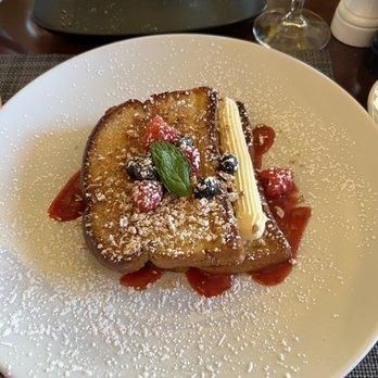 One Eleven | restaurant | 111 W Markham St, Little Rock, AR 72201, USA | 5013707011 OR +1 501-370-7011