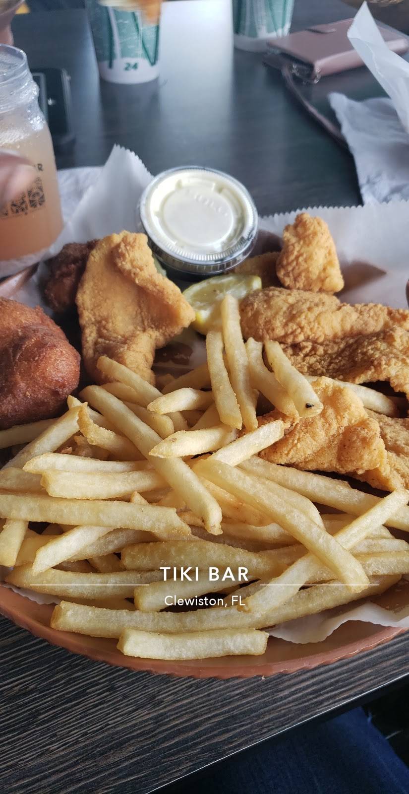 Scottys Tiki Bar | restaurant | 920 Del Monte Ave, Clewiston, FL 33440, USA | 8004736766 OR +1 800-473-6766