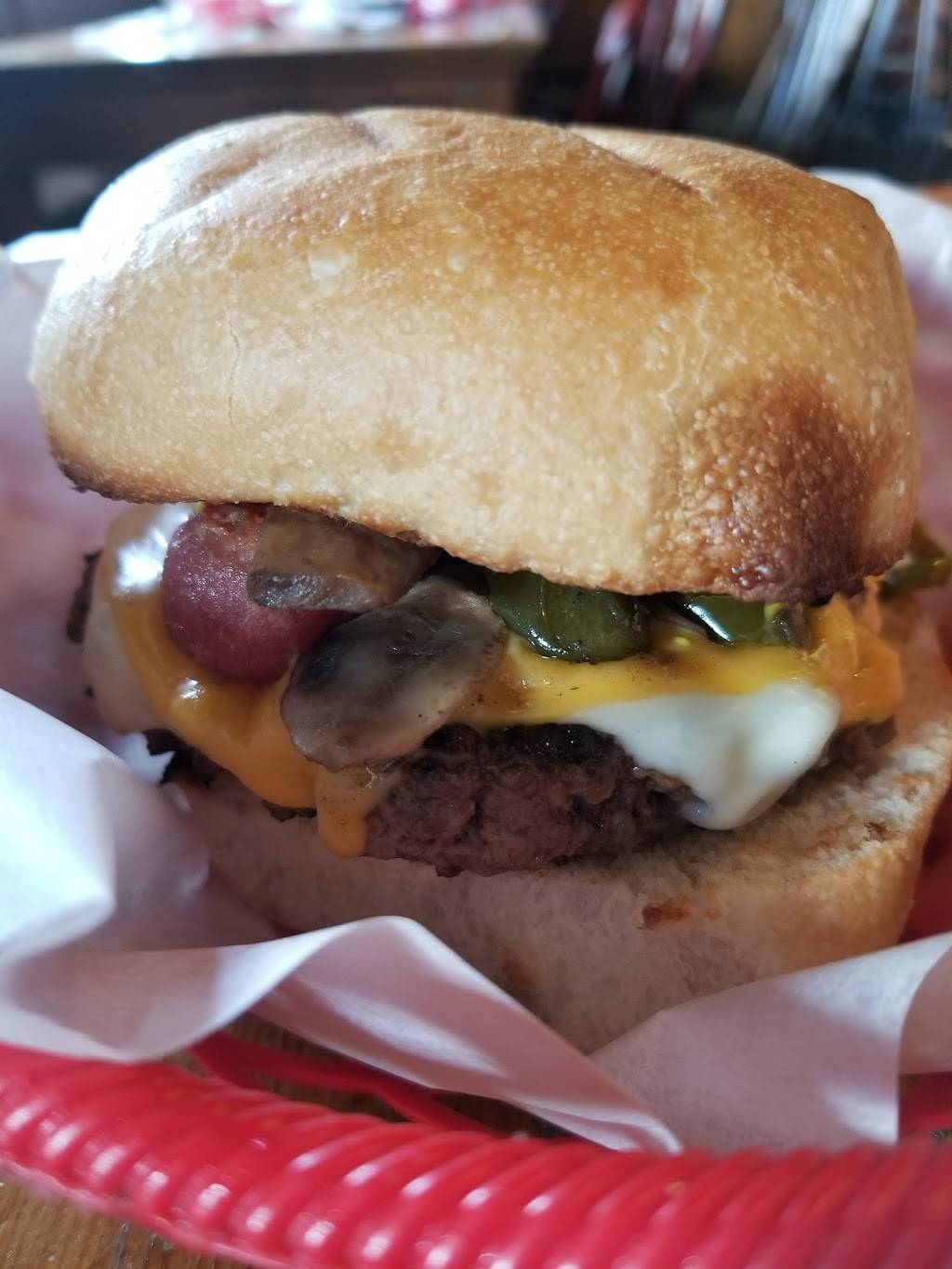 Taproom | restaurant | 129 E Hopkins St, San Marcos, TX 78666, USA | 5123929824 OR +1 512-392-9824