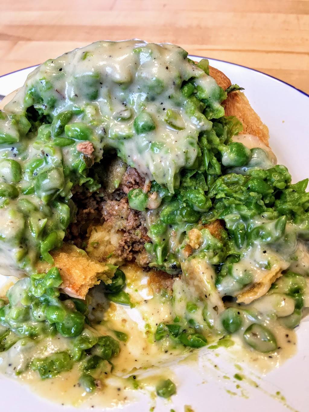 Fork-in Aussie Pie® Kitchen | restaurant | 11918 Aviation Blvd, Inglewood, CA 90304, USA | 4243488060 OR +1 424-348-8060