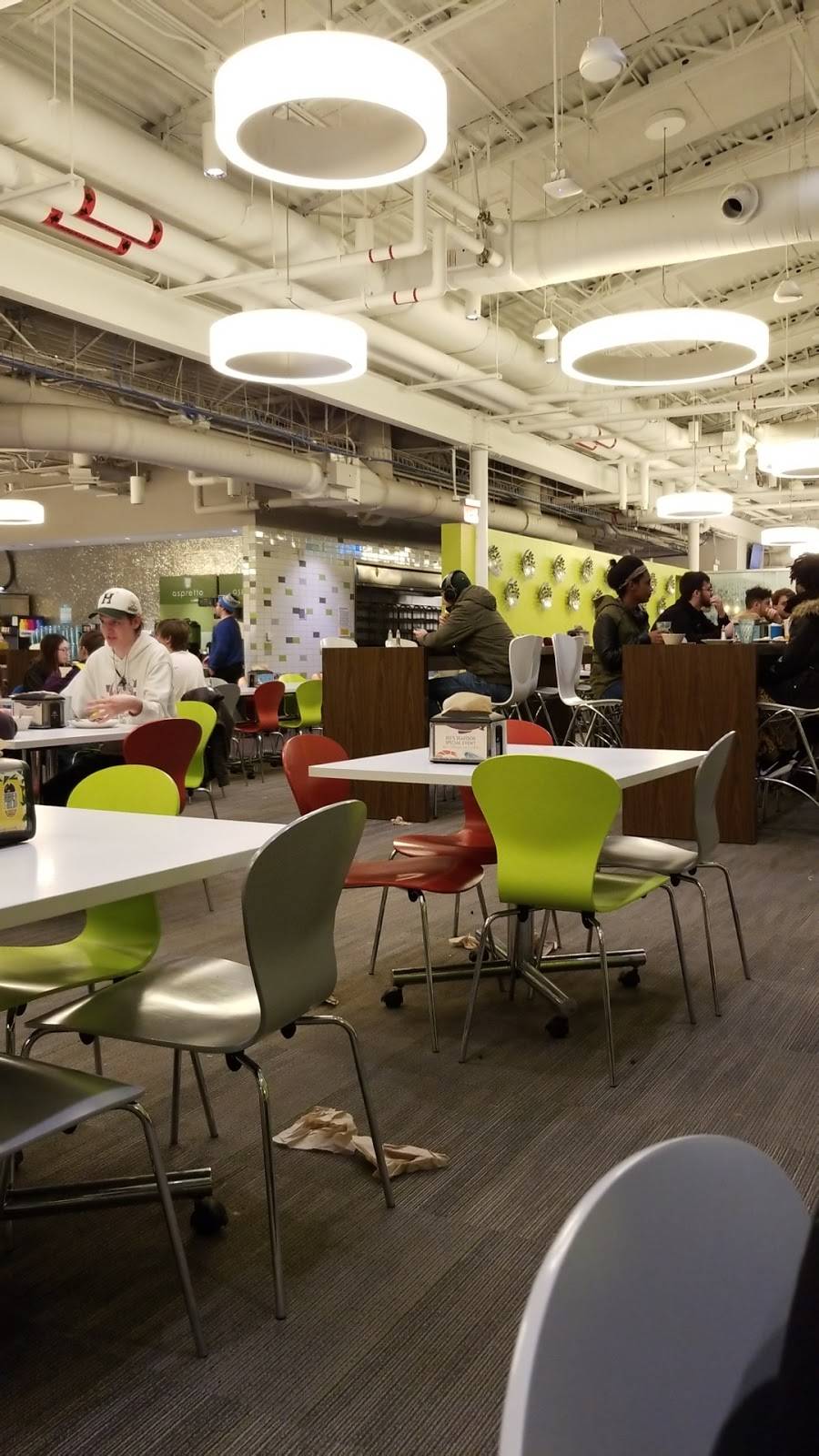 Ikes | restaurant | Presidents Park Dr, Fairfax, VA 22030, USA | 7039935462 OR +1 703-993-5462