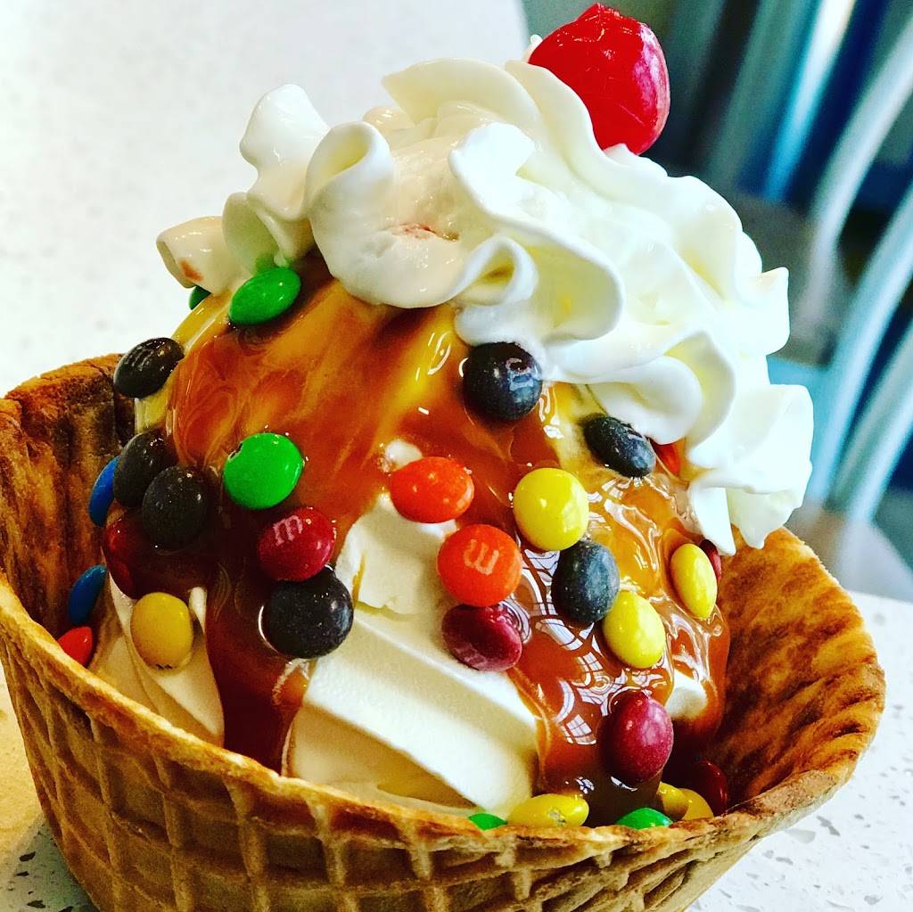 Ritas Italian Ice & Frozen Custard | restaurant | 116 Church St NW, Vienna, VA 22180, USA | 7032728564 OR +1 703-272-8564