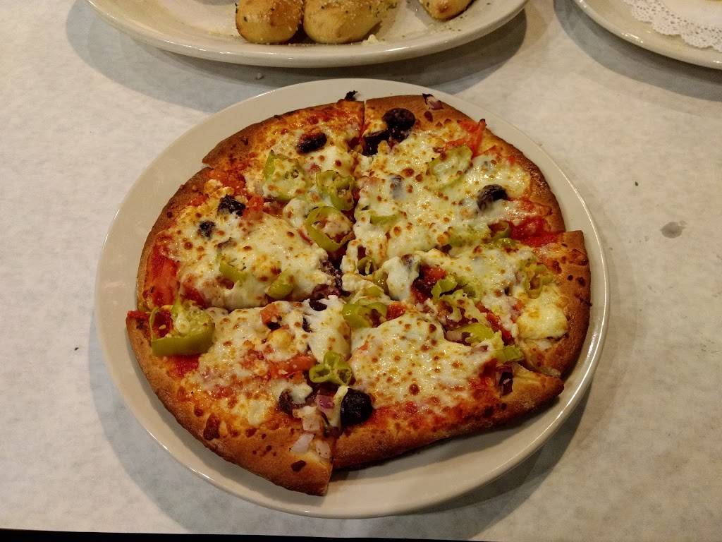 Zianos Italian Eatery | restaurant | 702 E Dupont Rd, Fort Wayne, IN 46825, USA | 2607555643 OR +1 260-755-5643