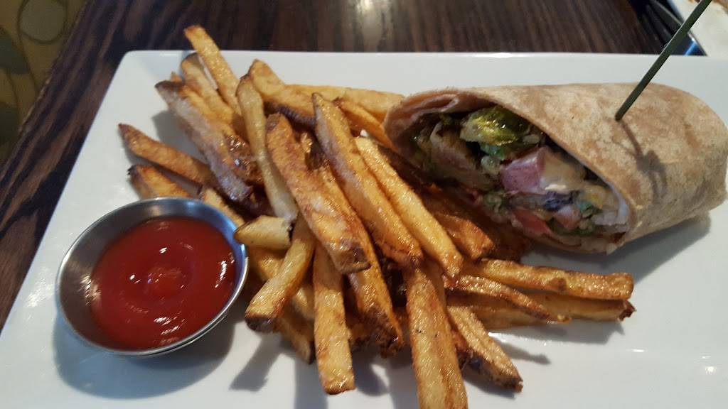 Alden Park Bar and Grill | restaurant | 160 Colony Pl, Plymouth, MA 02360, USA | 5088306777 OR +1 508-830-6777