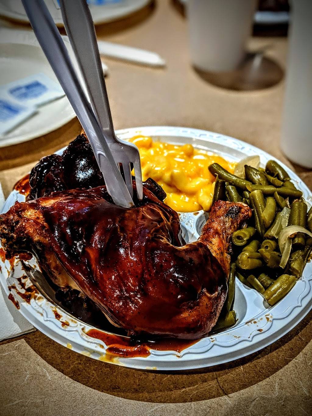 Carter Brothers Barbecue and Ribs | restaurant | 3802 Samet Dr, High Point, NC 27265, USA | 3368412241 OR +1 336-841-2241