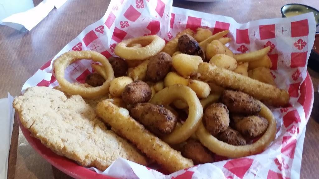 21 Gun Roadhouse | meal takeaway | 4344 Lime Kiln Rd, Green Bay, WI 54311, USA | 9203372122 OR +1 920-337-2122