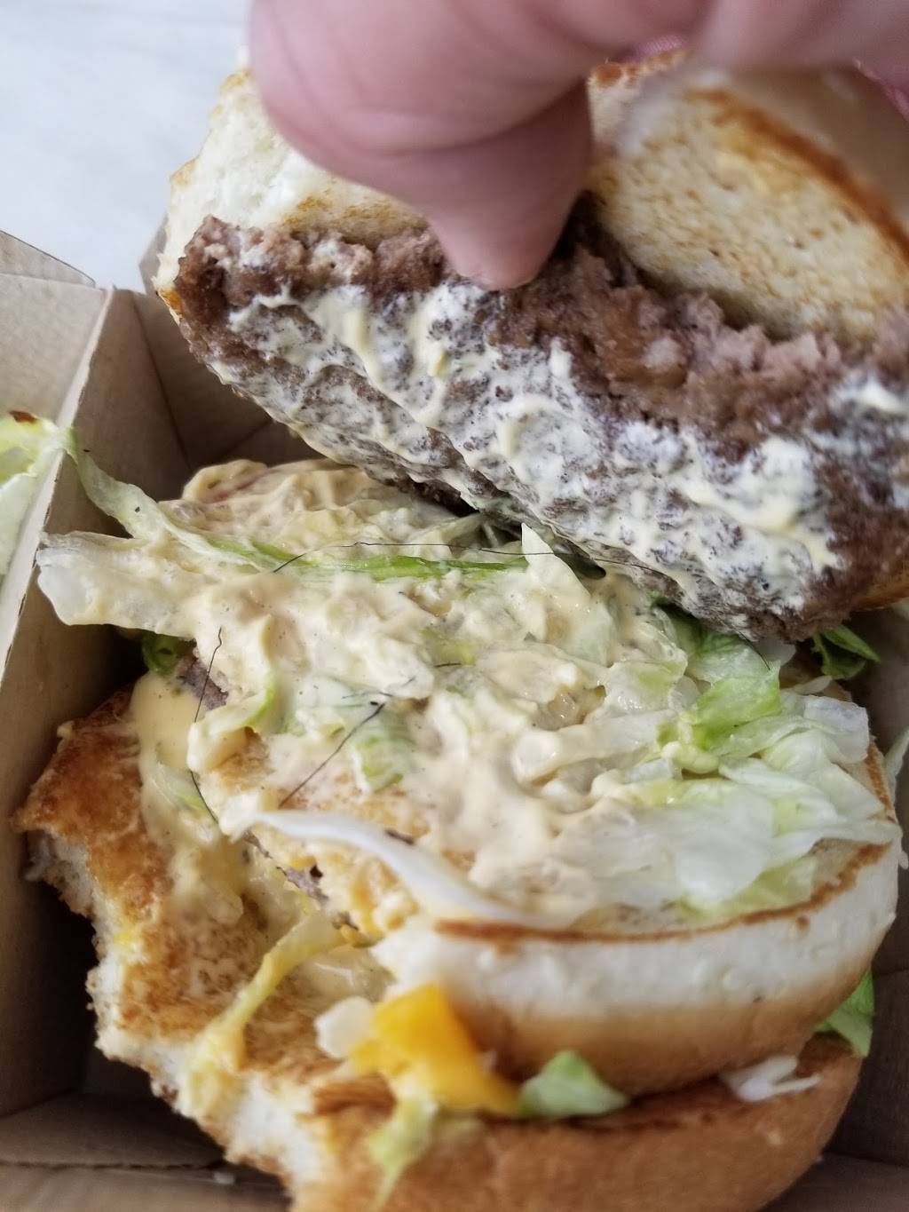 McDonalds | cafe | 11663 Cherry Ave, Fontana, CA 92337, USA | 9098545266 OR +1 909-854-5266