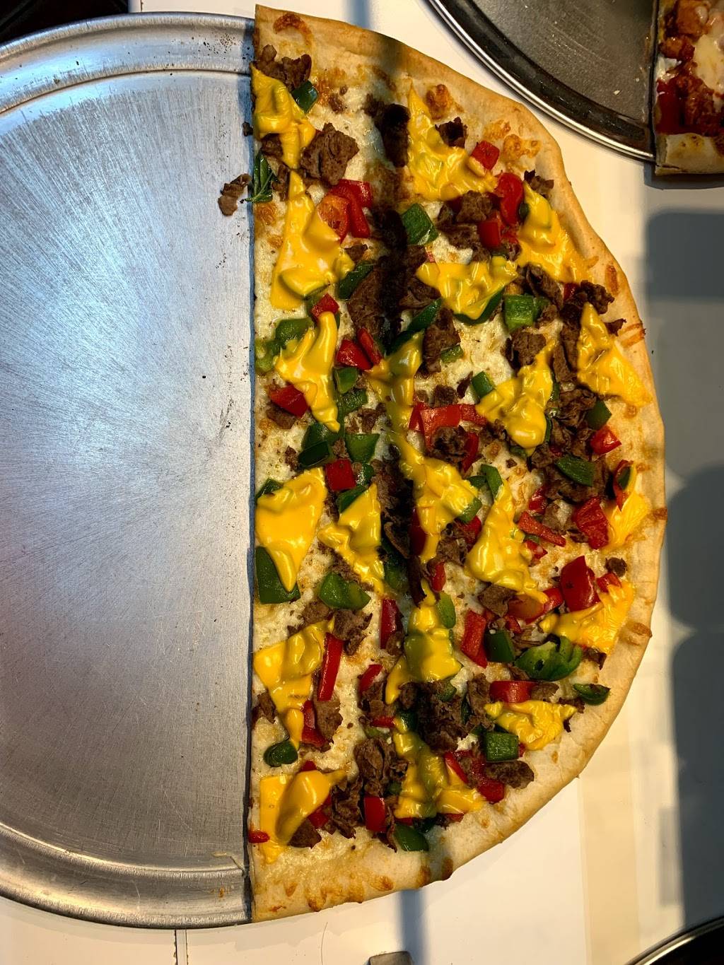 Sunset Pizza | meal delivery | 4704 3rd Ave, Brooklyn, NY 11220, USA | 7185763017 OR +1 718-576-3017